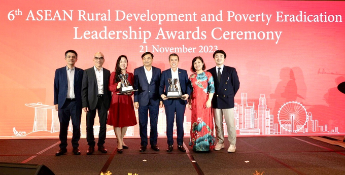 The ASEAN Awards to organizations and businesses for their substantial contributions to the community.