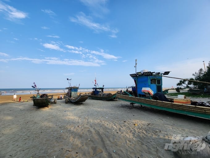 For generations, fishermen in Thanh Hoa province have considered the sea as a sustainable source of livelihood. Photo: Quoc Toan.