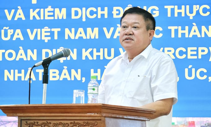 Mr. Nguyen Manh Phuong, Deputy Director of the Hanoi city's Department of Agriculture and Rural Development, stated that the city's agricultural sector has established multiple reputable brands. Photo: Bao Thang.