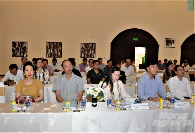 Các đại biểu tham dự Hội nghị 'Phổ biến các quy định và cam kết về an toàn thực phẩm và an toàn dịch bệnh động thực vật (SPS) trong Hiệp định thương mại tự do giữa Việt Nam và các thành viên trong Hiệp định Đối tác Kinh tế Toàn diện Khu vực (RCEP)'. Ảnh: Trung Chánh.
