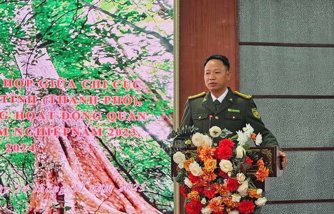 Mr. Tran Van Trien, Director of the Forest Protection Department Region I, spoke at the conference. Photo: H.D.