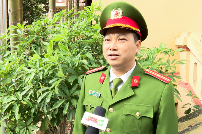 Thiếu tá Phùng Văn Hoàng, Phó Trưởng phòng Cảnh sát kinh tế, Công an tỉnh Lạng Sơn. Ảnh: Phạm Huy. Ảnh: Phạm Huy.