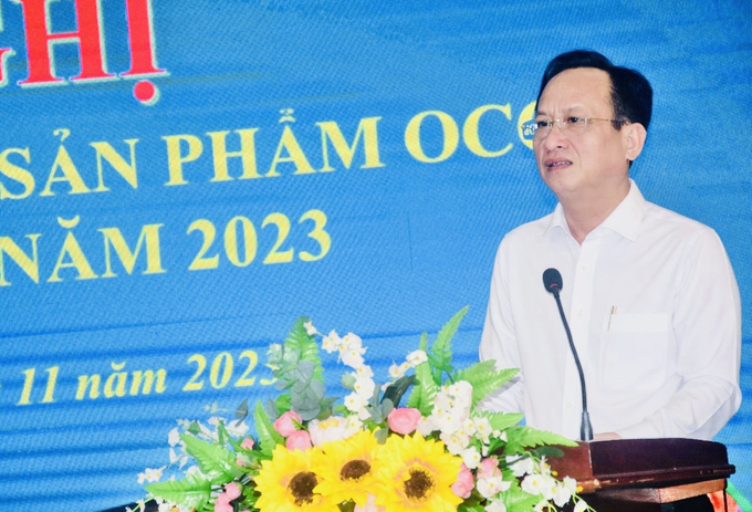 Ông Phạm Văn Thiều, Chủ tịch UBND tỉnh Bạc Liêu phát biểu tại Hội nghị đánh giá, phân hạng sản phẩm OCOP năm 2023. Ảnh: Trọng Linh.