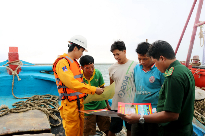 Công tác phối hợp tuyên truyền cho ngư dân tham gia bảo vệ an ninh, an toàn được duy trì tốt trong nhiều năm qua.