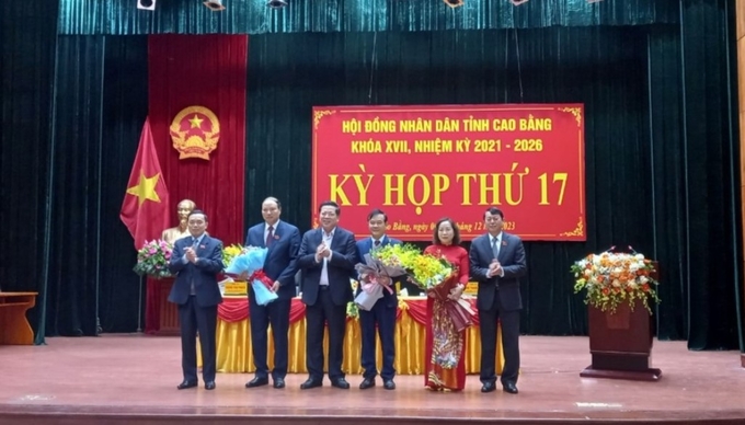 Công bố công tác nhân sự tại Kỳ họp thứ 17, HĐND tỉnh Cao Bằng khóa XVII.