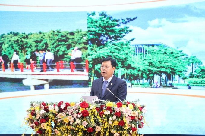 Bí thư Tỉnh ủy Cà Mau Nguyễn Tiến Hải phát biểu tại hội nghị. Ảnh: TL.
