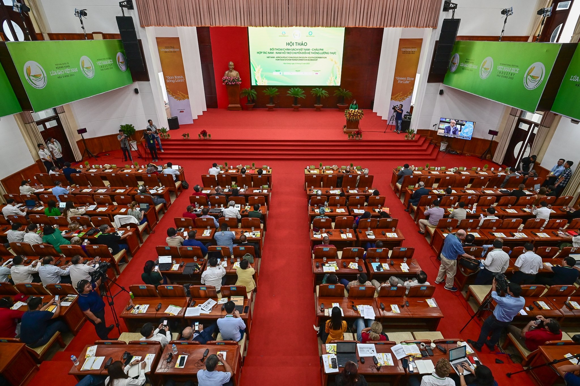 Hội thảo Đối thoại chính sách Việt Nam - Châu Phi, Hợp tác Nam - Nam hỗ trợ chuyển đổi hệ thống lương thực.