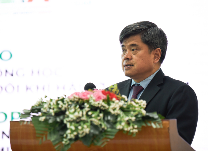 Thứ trưởng Trần Thanh Nam cảm ơn sự hỗ trợ của nhà khoa học quốc tế. Ảnh: Quỳnh Chi.