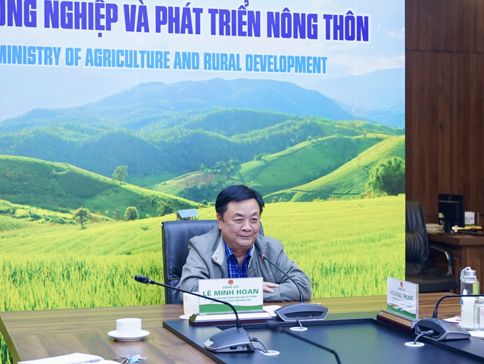 Bộ trưởng Lê Minh Hoan chủ trì cuộc họp tổng kết Festival Quốc tế ngành hàng lúa gạo Việt Nam - Hậu Giang năm 2023.