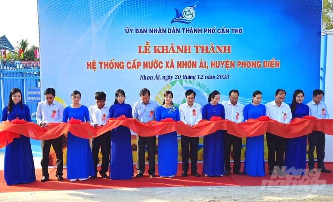 Lĩnh vực nước sạch và vệ sinh môi trường nông thôn được lãnh đạo thành phố đặc biệt quan tâm và ưu tiên đầu tư. Ảnh: Kim Anh.