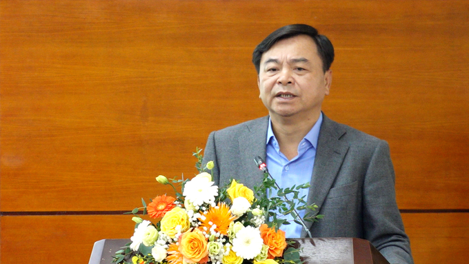 Thứ trưởng Bộ NN-PTNT Nguyễn Hoàng Hiệp nhấn mạnh, hệ thống các công ty thủy nông là xương sống của ngành. Ảnh: Quang Dũng.