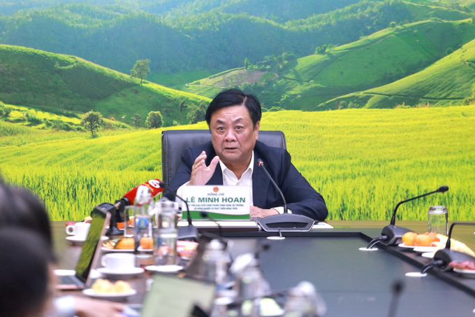 Bộ trưởng Bộ NN-PTNT Lê Minh Hoan tại cuộc gặp gỡ với các cơ quan truyền thông báo chí. Ảnh: Hùng Khang.