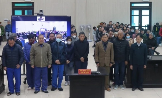 Các bị cáo được đưa ra xét xử tại TAND tỉnh Bắc Ninh. Ảnh: ST.