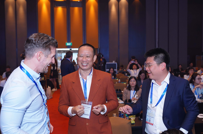 Gặp gỡ giữa các doanh nghiệp ngành điều Việt Nam và quốc tế tại Hội nghị Điều quốc tế Việt Nam lần thứ 12. Ảnh: Vinacas.