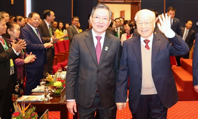 Tổng Bí thư Nguyễn Phú Trọng cùng nhiều lãnh đạo Đảng, Nhà nước tham dự đại hội sáng 26/12.