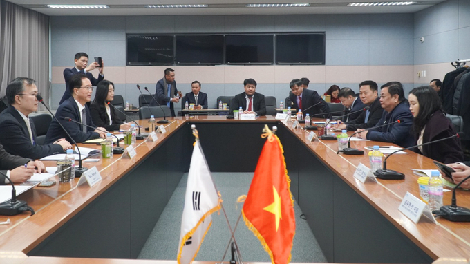 Buổi làm việc giữa Bộ NN-PTNT và Cơ quan Hợp tác quốc tế Hàn Quốc (KOICA) chiều 26/12. Ảnh: ICD.