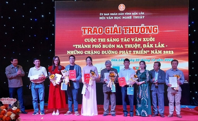 Lễ trao giải diễn ra sáng 29/12 tại thành phố Buôn Ma Thuột.