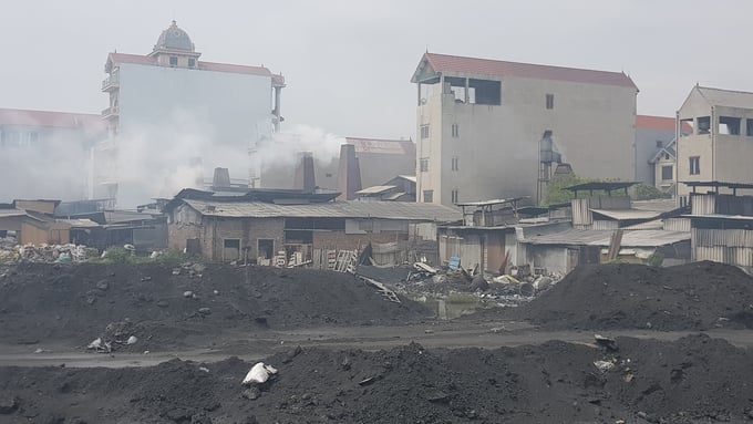 Ô nhiễm môi trường tại làng nghề tái chế nhôm Văn Môn (Yên Phong, Bắc Ninh).