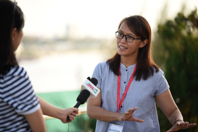 Tiến sĩ lúa gạo Rica Joy Flor chia sẻ về dự án phối hợp giữa CGIAR, Việt Nam và Campuchia. Ảnh: Thanh Thủy.