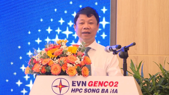 Ông Trần Lý, Thành viên HĐQT EVNGENCO2 ghi nhận và đánh giá cao sự nỗ lực của Công ty Cổ phần Thủy điện Sông Ba Hạ. Ảnh: HT.