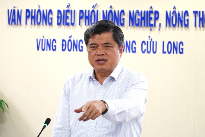 Thứ trưởng Bộ NN-PTNT Trần Thanh Nam nhấn mạnh, tổ chức lại sản xuất, nâng cao giá trị sản phẩm lúa gạo chủ lực là mục tiêu cao nhất của Đề án 1 triệu ha lúa chất lượng cao. Ảnh: Kim Anh.