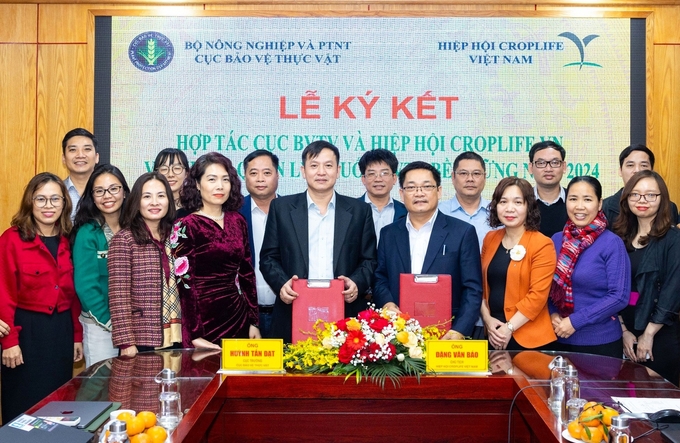 Các kết quả của chương trình hợp tác giữa Cục BVTV và Croplife Việt Nam sẽ góp phần quan trọng nâng cao năng lực của ngành nông nghiệp, đảm bảo các mục tiêu cốt lõi trong chiến lược phát triển bền vững của Bộ NN-PTNT. Ảnh: Cục BVTV.