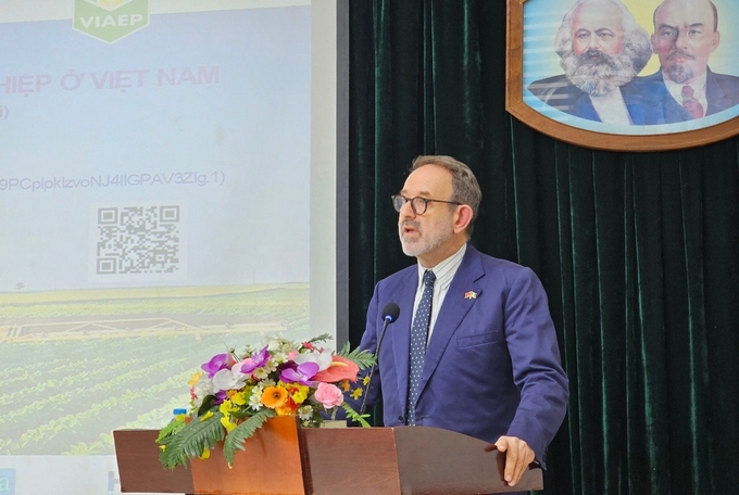 Đại sứ Italia tại Việt Nam Marco Della Seta đánh giá cao tiềm năng của nền kinh tế Việt Nam. Ảnh: Bảo Thắng.