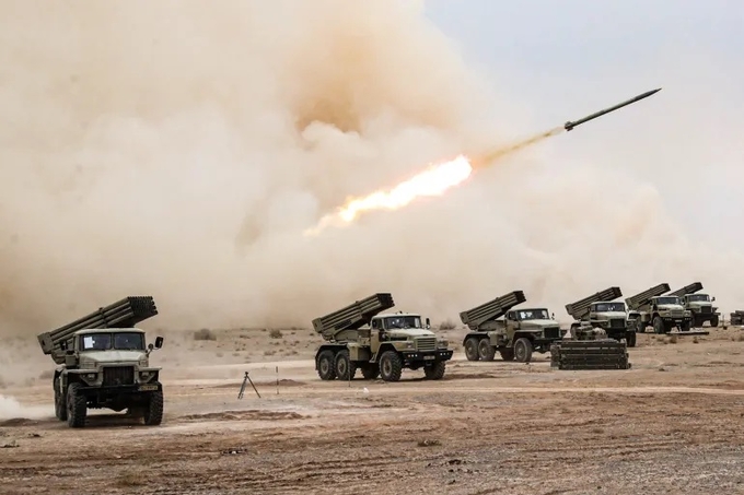Iran phóng tên lửa vào nhiều mục tiêu ở Syria, Iran và Pakistan trong tuần này. Ảnh: Reuters.