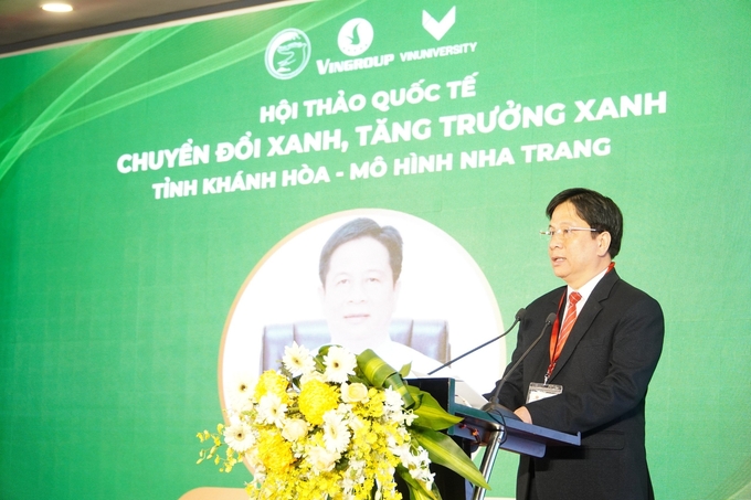 Ông Hồ Văn Mừng, Bí thư Thành ủy TP Nha Trang cho biết, chuyển đổi xanh là yêu cầu tất yếu đối với quá trình phát triển của Thành phố. Ảnh: PC.