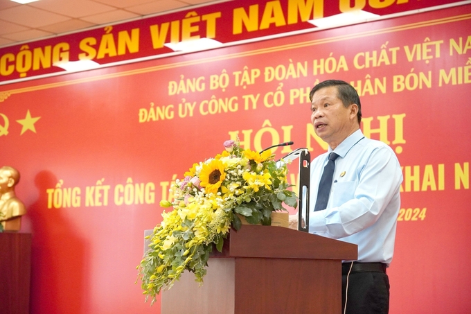 Ông Nguyễn Văn Quý, Phó Bí thư Thường trực Đảng ủy Tập đoàn Hóa chất Việt Nam ghi nhận và đánh giá cao các nỗ lực cố gắng và thành quả đã đạt được của Ban lãnh đạo Công ty CP Phân bón Miền Nam.