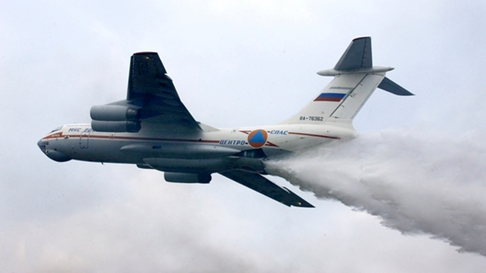 Il-76 là máy bay vận tải quân sự được thiết kế để vận chuyển binh lính, hàng hóa, thiết bị quân sự và vũ khí. Ảnh: AP.