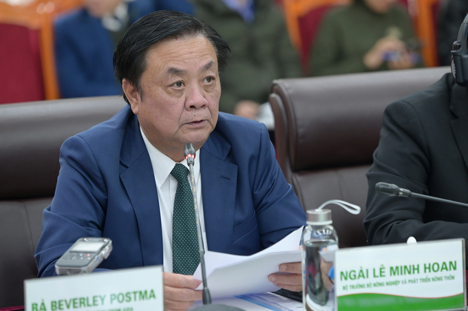Bộ trưởng Lê Minh Hoan nói hợp tác công - tư hiệu quả sẽ là chìa khóa thành công cho Đề án 1 triệu ha. Ảnh: Tùng Đinh.