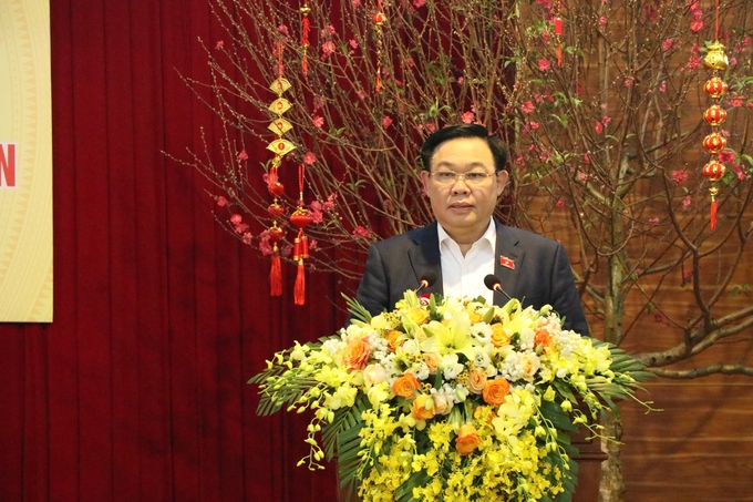 Chủ tịch Quốc hội chúc mừng huyện Trấn Yên về những thành quả xuất sắc trong chương trình xây dựng NTM.