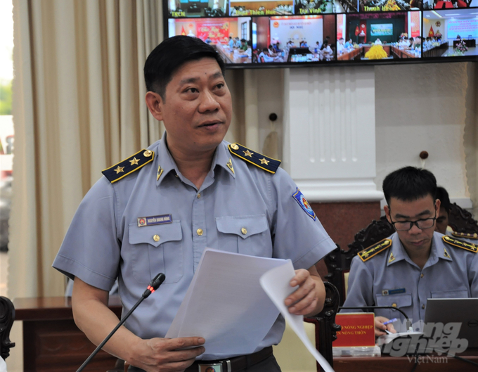 Ông Nguyễn Quang Hùng, Cục trưởng Cục Kiểm ngư báo cáo về tình hình, kết quả chống khai thác IUU. Ảnh: Trung Chánh.