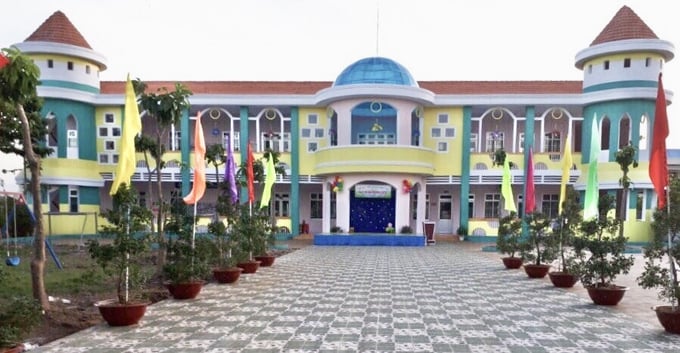 Huyện Vĩnh Lợi có 28/28 trường đạt chuẩn quốc gia. Ảnh: Trọng Linh.