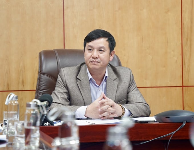 Ông Huỳnh Tấn Đạt, Cục trưởng Cục Bảo vệ thực vật chia sẻ tại buổi họp báo. 