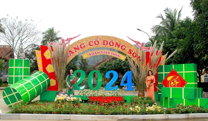 Chương trình 'Tết xưa làng cổ' xuân Giáp Thìn 2024, là năm thứ 2 được thành phố Thanh Hóa tổ chức tại làng cổ Đông Sơn.