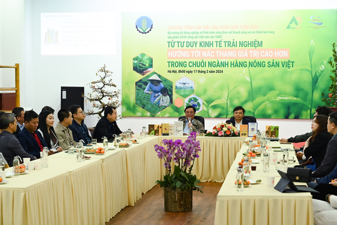 Chương trình 'Từ tư duy kinh tế trải nghiệm hướng tới nấc thang giá trị cao hơn trong chuỗi ngành hàng nông sản Việt' ngày 17/2. Ảnh: Quỳnh Chi.