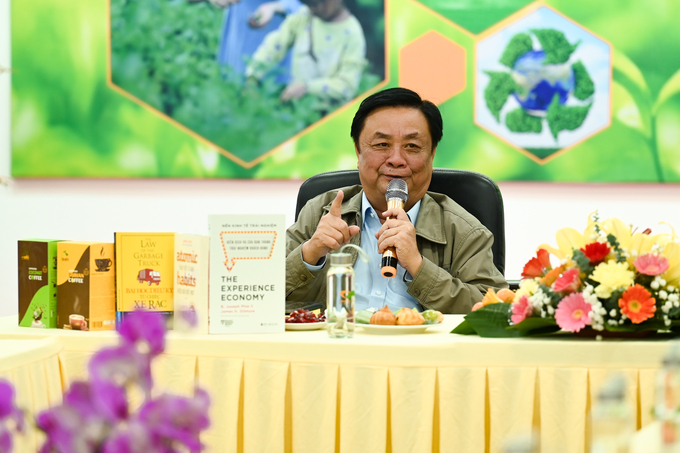 Bộ trưởng Lê Minh Hoan gợi mở khái niệm kinh tế trải nghiệm trong thời đại 4.0.