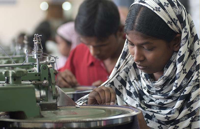 Bangladesh's textile industry has been developing in a green and sustainable direction.