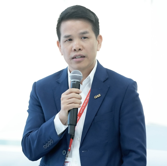 Tổng Giám đốc PV GAS Phạm Văn Phong báo cáo về các chỉ tiêu, kế hoạch của PV GAS.