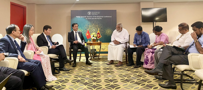 Minister Le Minh Hoan received and held discussions with the Minister of Fisheries of Sri Lanka.