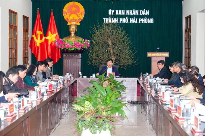 Ông Nguyễn Đức Thọ - Phó Chủ tịch UBND TP Hải Phòng chủ trì Hội nghị tổng kết. Ảnh: Đàm Thanh.