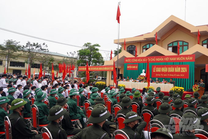 Đợt này, toàn tỉnh Quảng Trị có thanh niên lên đường nhập ngũ. Ảnh: VD.