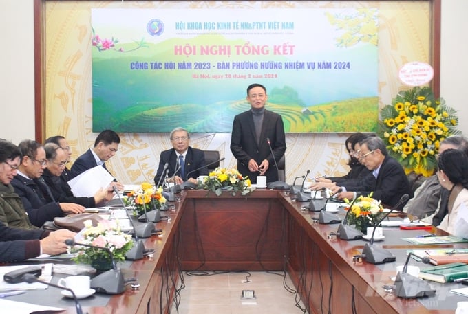 Đến hết tháng 12/2023, Hội Khoa học kinh tế nông nghiệp và phát triển nông thôn Việt Nam có 207 hội viên. Ảnh: Trung Quân.