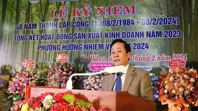 Ông Trần Thanh Phụng, Phó Tổng Giám đốc Tập đoàn Công nghiệp Cao su Việt Nam phát biểu tại hội nghị. Ảnh: Ngọc Thăng.