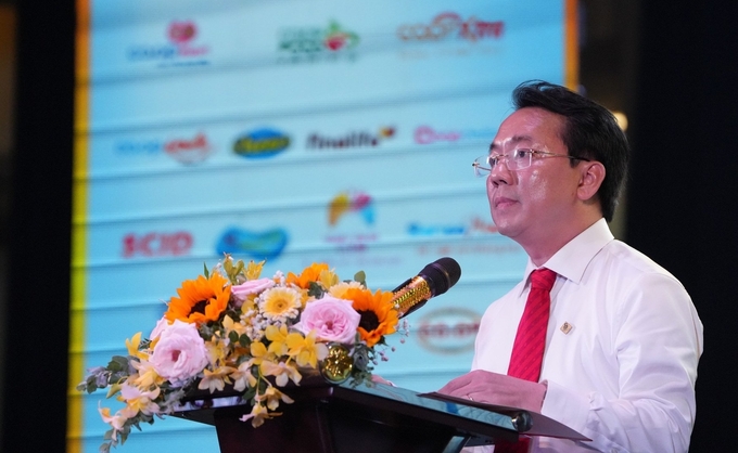 Ông Nguyễn Anh Đức, Tổng Giám đốc Liên hiệp hợp tác xã thương mại TP.HCM (Saigon Co.op) phát biểu tại hội nghị.