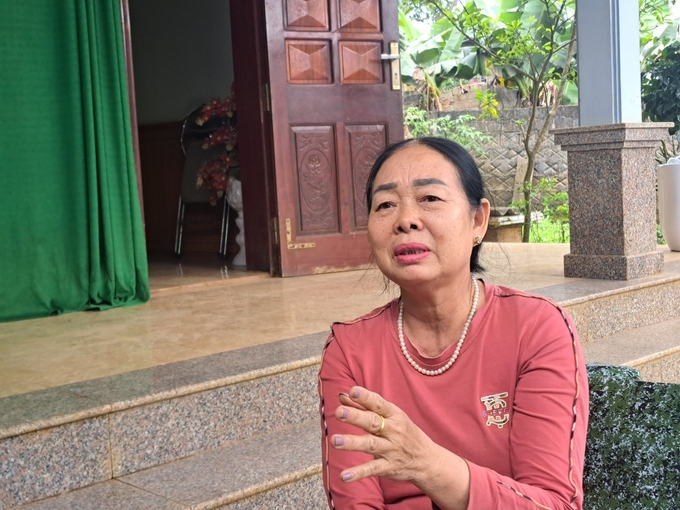 Bà Lê Thị Hương, nguyên Giám đốc Nông trường Lê Đình Chinh trăn trở về cây mía. Ảnh: Quốc Toản.