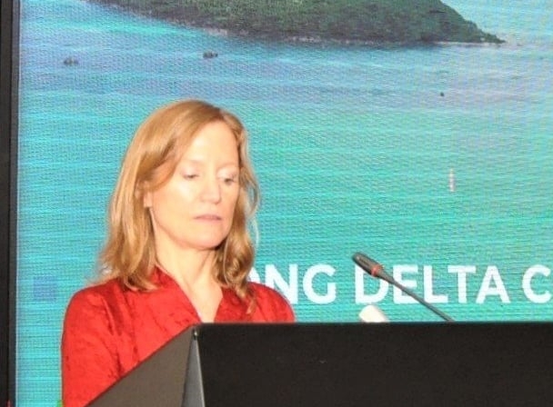 Bà Aler Grubbs, Giám đốc USAID tại Việt Nam khẳng định: 'Dự án là cam kết của Chính phủ Hoa Kỳ vì một Việt Nam phát triển bền vững, thịnh vượng'. Ảnh: Trung Chánh.
