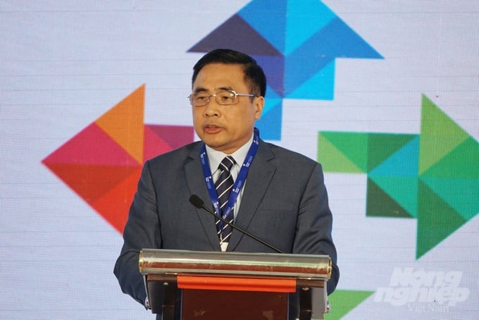Deputy Minister of Agriculture and Rural Development Nguyen Quoc Tri delivering his speech at the opening ceremony of Hawa Expo 2024. Photo: Nguyen Thuy.